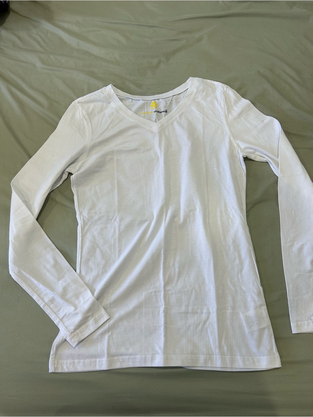 Women's White V-Neck Long Sleeve Tee